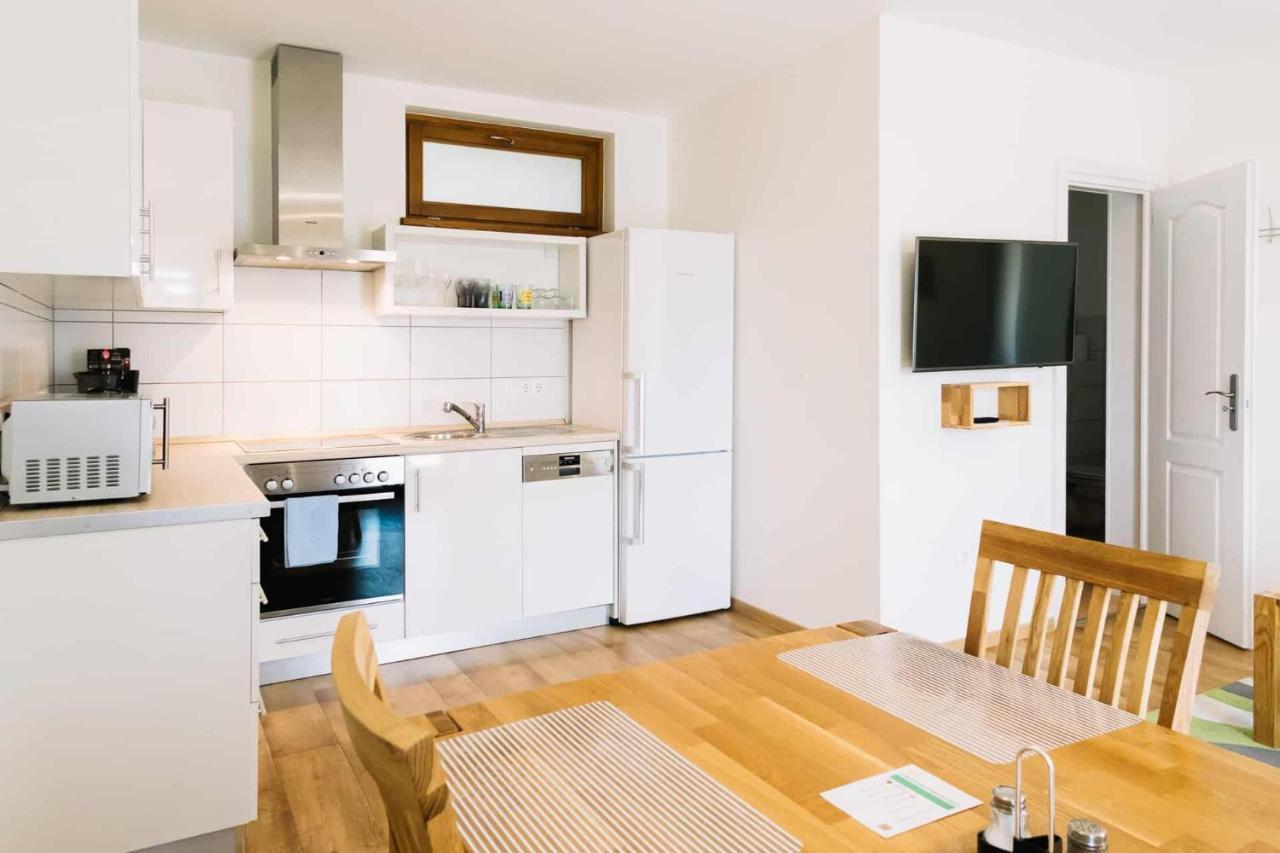 Diófa Apartman Keszthely Exterior foto